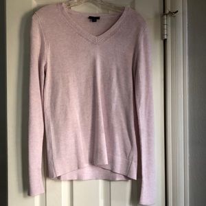 Ann Taylor v- neck sweater